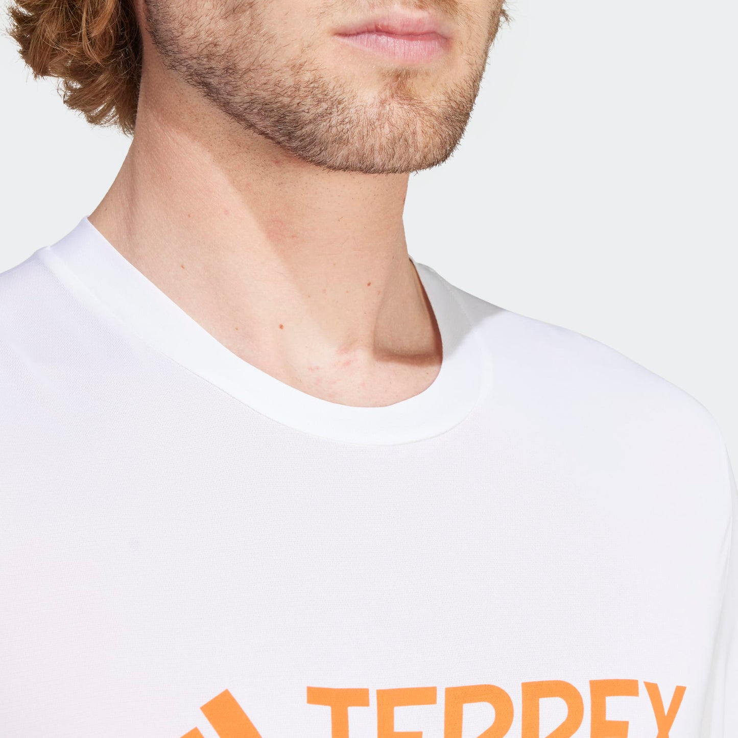 Adidas - Terrex Multi Logo Tech Tee - white - Teeshirt running hommes